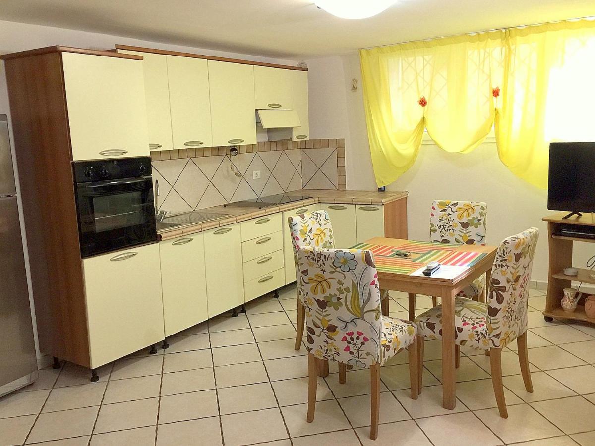 Viola Apartment Piombino Bagian luar foto